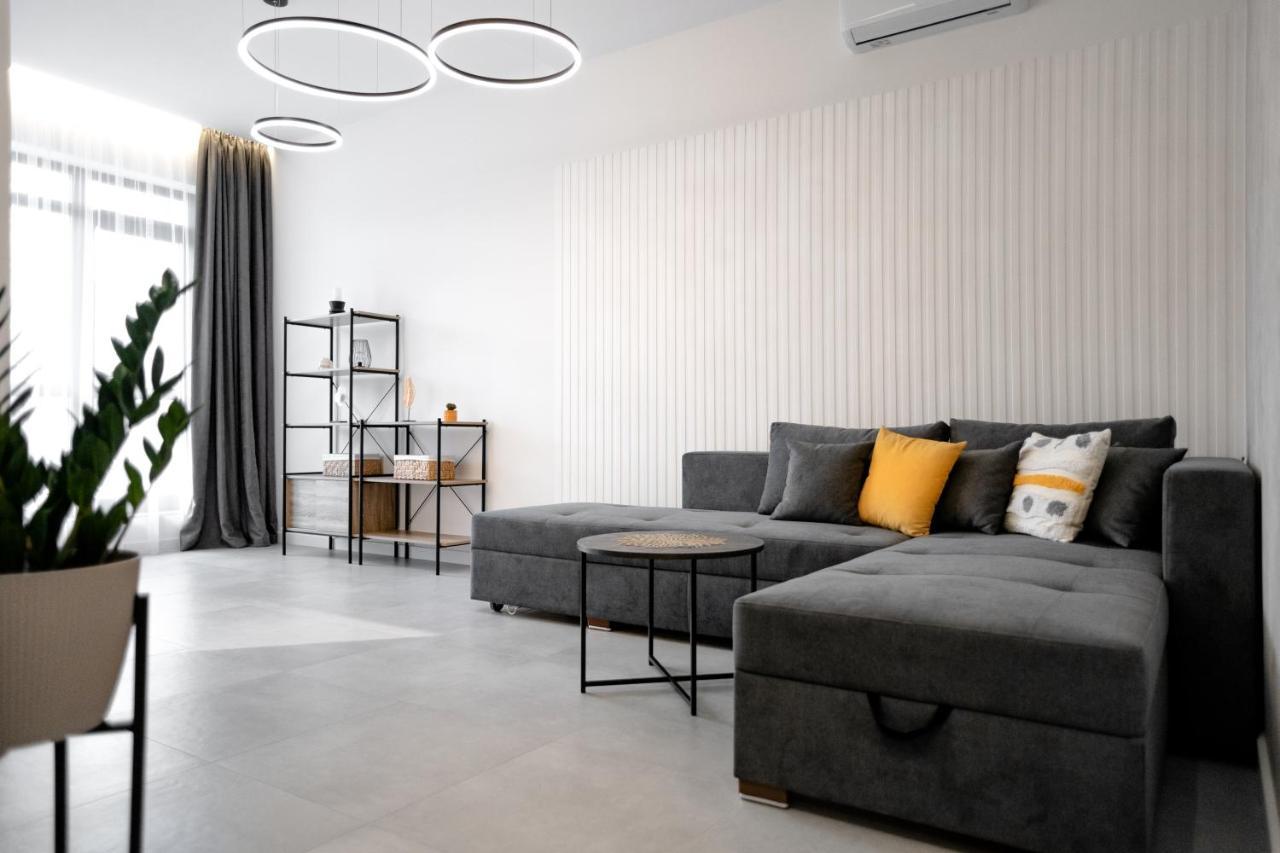 Victory Luxury Apartment