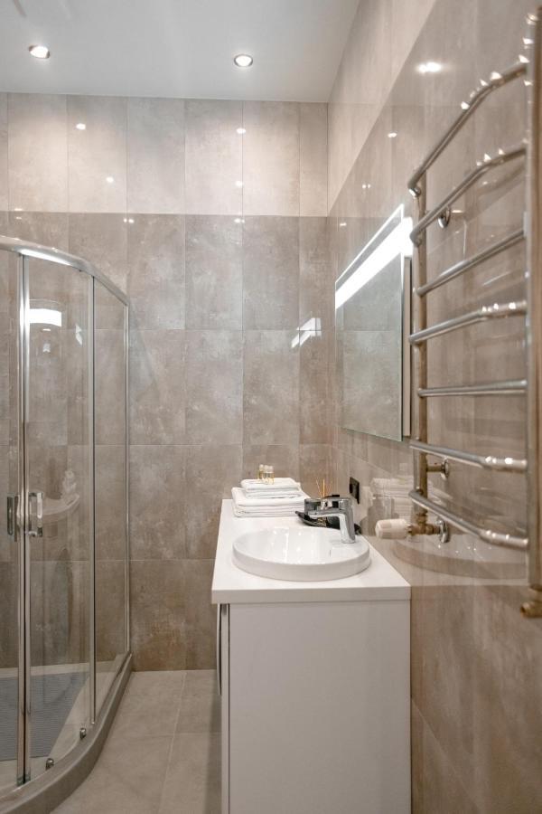 Victory Luxury * Lviv
